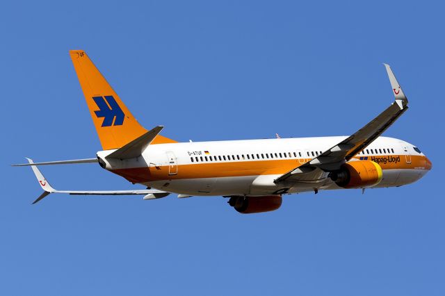 Boeing 737-800 (D-ATUF)