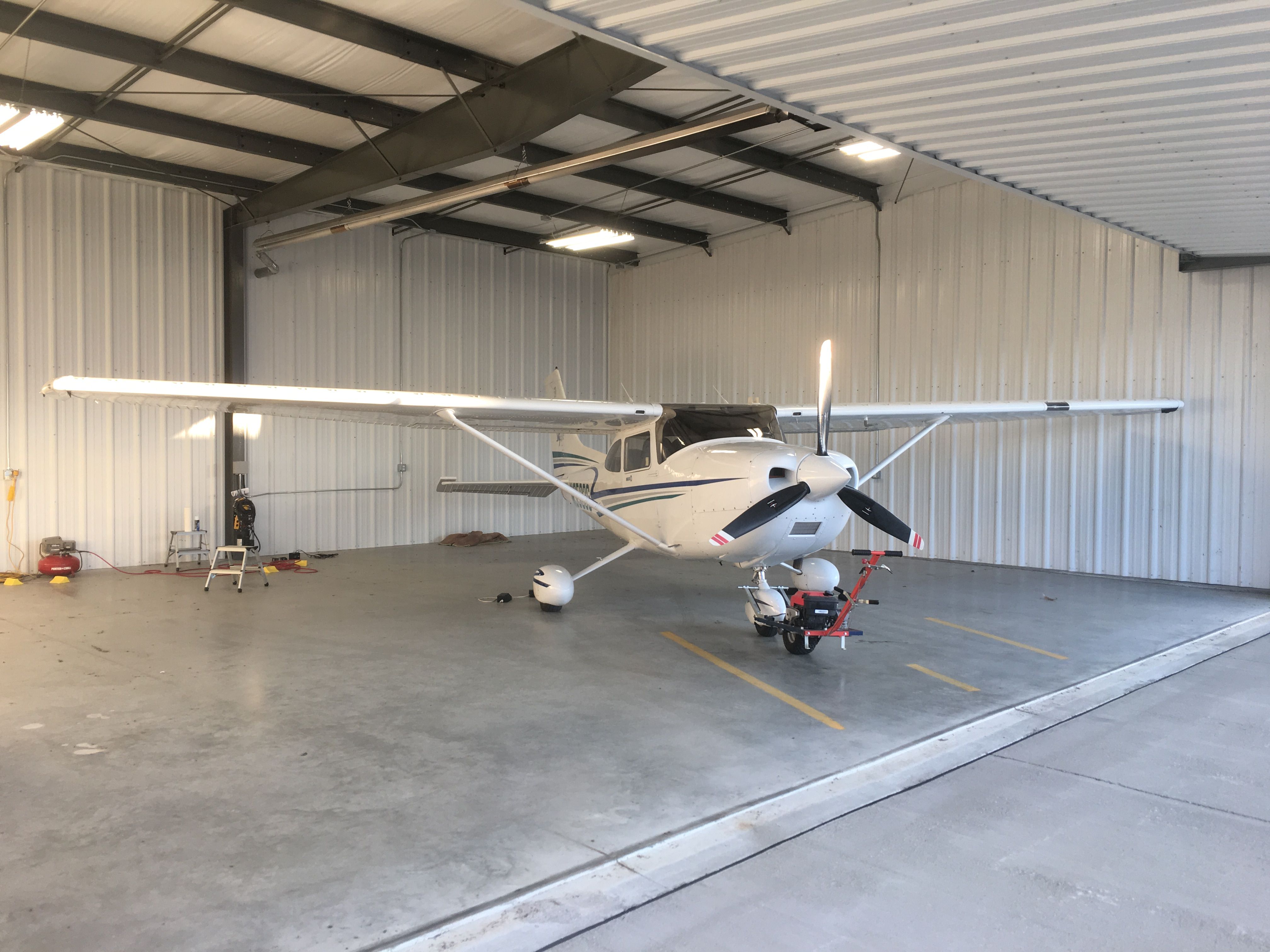 Cessna Skylane (N3533G)