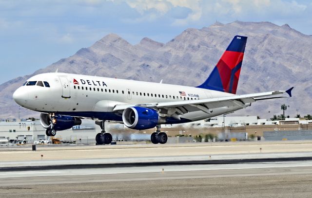 Airbus A319 (N354NB) - N354NB  Delta Air Lines Airbus A319-114  / 3154 (cn 1833)br /br /McCarran International Airport (KLAS)br /Las Vegas, Nevadabr /TDelCorobr /July 12, 2013