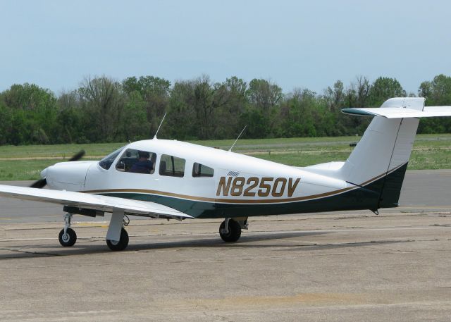 Piper Cherokee Arrow (N8250V) - At Downtown Shreveport. The new paint on this aircraft is sharp! A beautiful airplane!