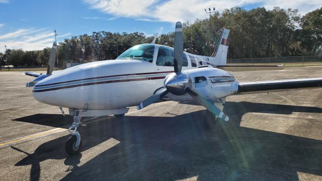 Beechcraft Baron (58) (N58TW)