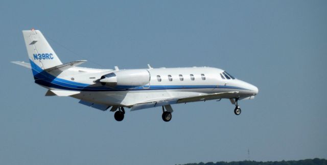 Cessna Citation Excel/XLS (N39RC) - On short final is this 1999 Cessna Citation 560XLS from the Spring of 2022.