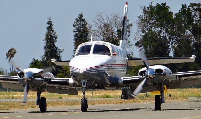 Cessna 340 (N15SV) - Local Cessna 340 taxing back to its hangar after arriving from KDLO.