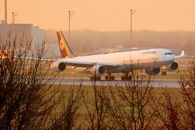 Airbus A340-600 (D-AIHH)