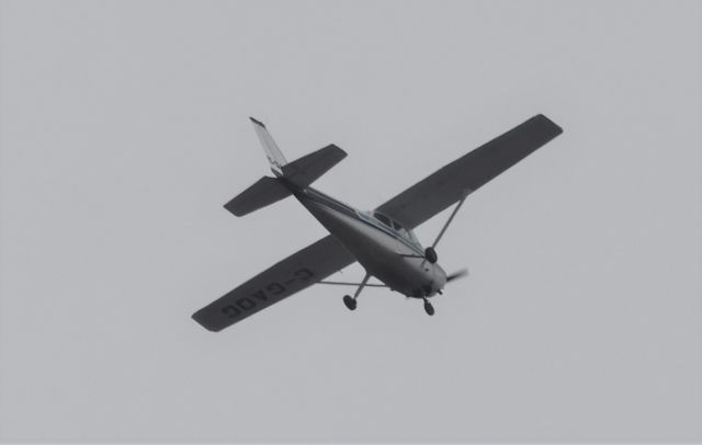 Cessna Skyhawk (C-GAQG) - C-GAQG Cessna Skyhawk 172-M Lanaudair Inc. Survolant la ville de Lavaltrie QC. Le 11-11-2022 à 12:05