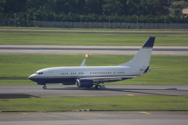 Boeing 737-700 (VP-BEL)