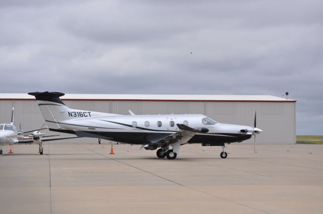 Pilatus PC-12 (N316CT)