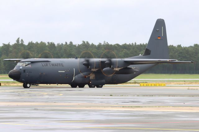 Lockheed C-130 Hercules (GAF5503)