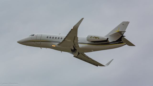 Dassault Falcon 2000 (C-FMFL)