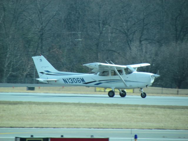 Cessna Skyhawk (N1306M)