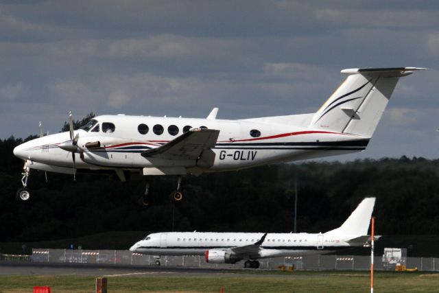 Beechcraft Super King Air 200 (G-OLIV) - DragonFly Super King Air on short finals for rwy 24 on 7-Sep-18 arriving from EGEO as CBM77.