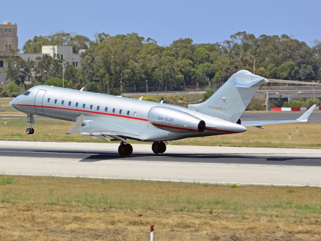 Bombardier Global Express (9H-VJN) - Take off