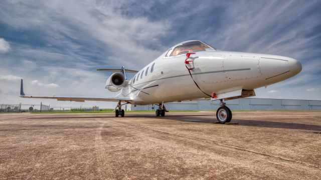 Learjet 60 (N860PD)