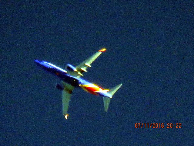 Boeing 737-800 (N8679A)