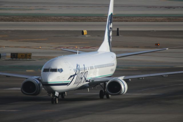 BOEING 737-400 (N792AS)