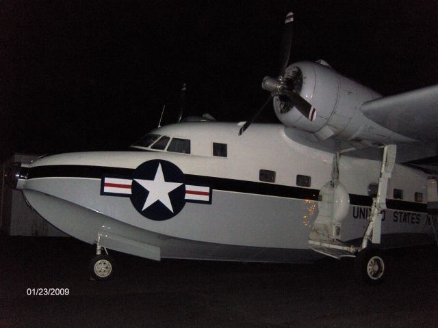 Grumman HU-16 Albatross (N7025N)