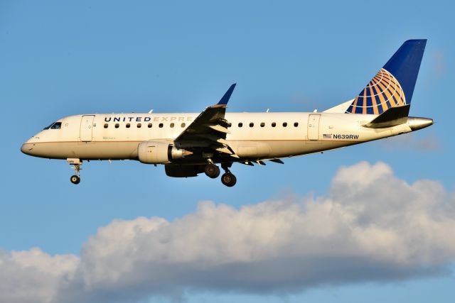 Embraer 175 (N639RW) - 05-12-21