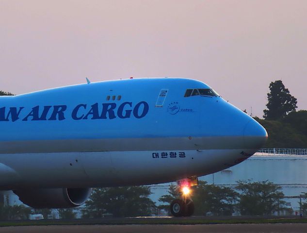 BOEING 747-8 (HL7610) - I took this picture on Jun 25, 2019.br /KE552/25Jun NRT-ICN