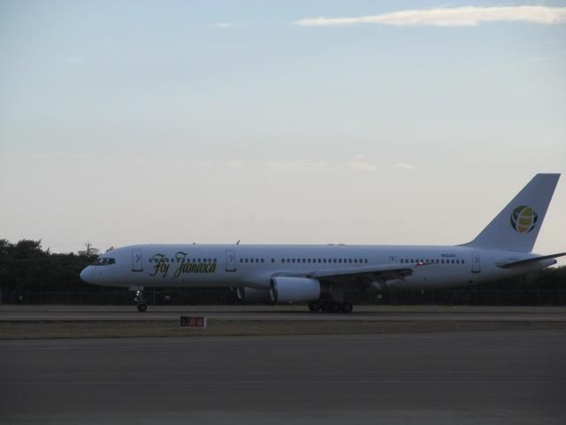 Boeing 757-200 (N524AT) - Fly Jamaica Inaugural Flight into Kingston.