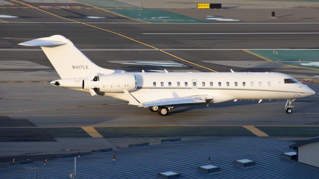 Bombardier Global Express (N417LX)