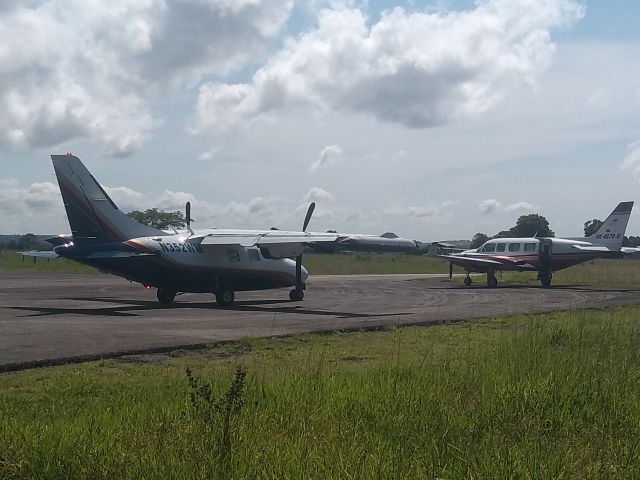 Mitsubishi MU-2 (N352WM)