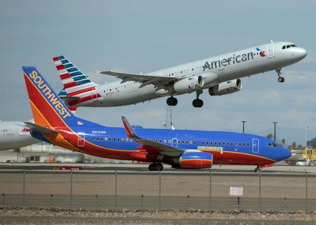 Boeing 737-700 (N202WN)