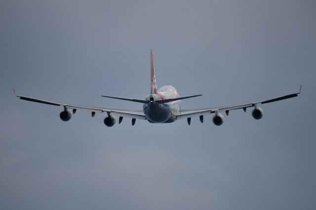 Boeing 747-400 (LX-RCV) - 23-R departure enroute to ORD