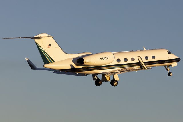 Gulfstream Aerospace Gulfstream IV (N44CE)