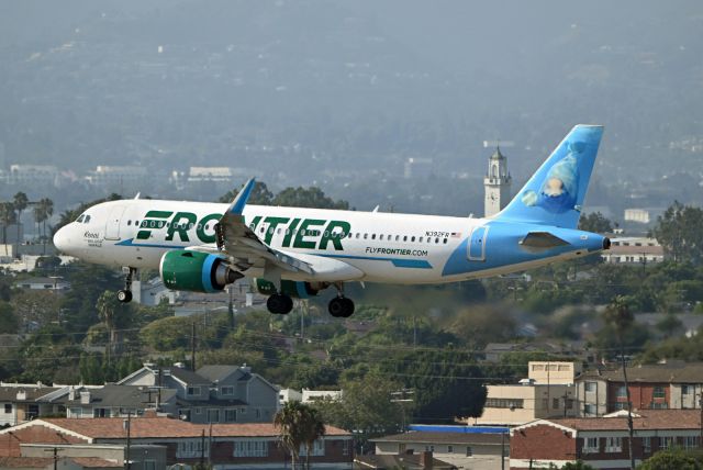 Airbus A320neo (N392FR)