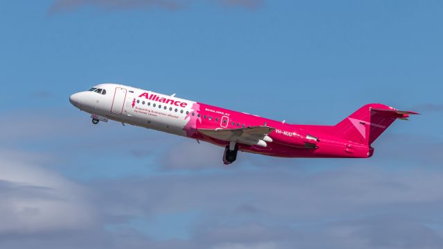 Fokker 70 (VH-NUU)