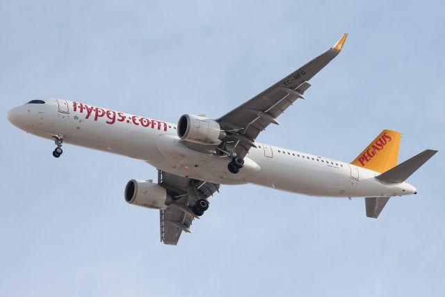 Airbus A321neo (TC-RFG) - PC1072 CPH-SAW 