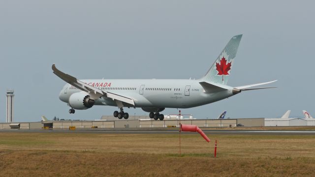 Boeing 787-9 Dreamliner (C-FNOE) - BOE558 on final to Rwy 34L to complete its B1 flight on 7/7/15. (ln 323 / cn 35265). This is the first B789 for ACA.