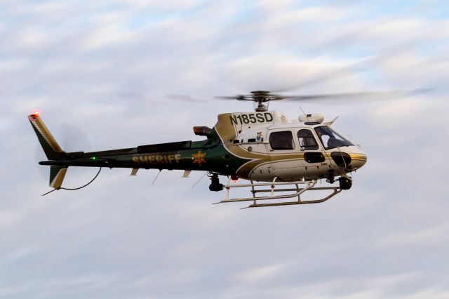 Eurocopter AS-350 AStar (N185SD)