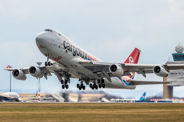 Boeing 747-400 (LX-WCV)