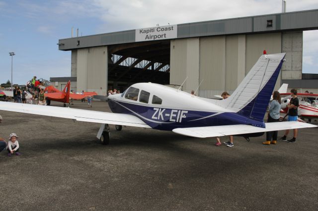 Piper Cherokee (ZK-EIF)