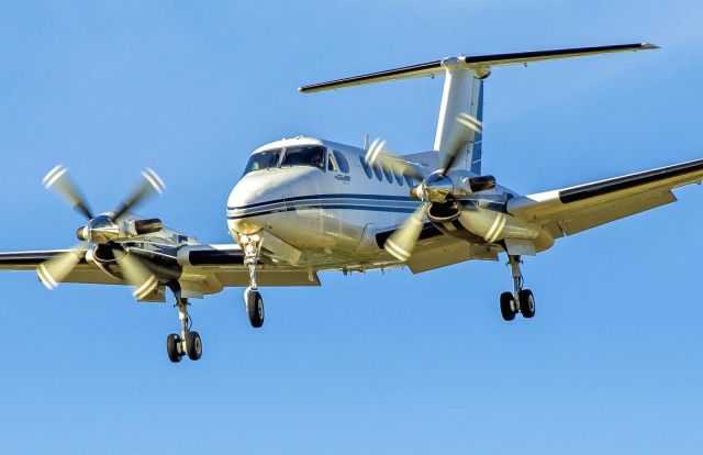 Beechcraft Super King Air 200 (N697P) - Photographed at Ogden-Hinckley airport landing on rnwy21.