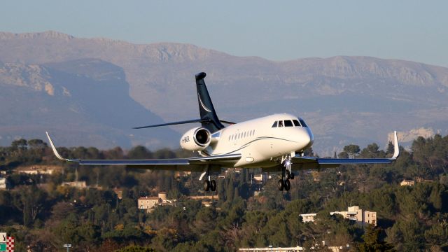 Dassault Falcon 2000 (M-SNER)