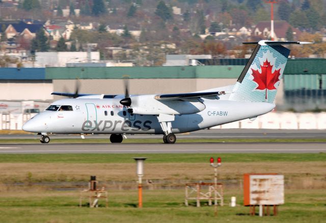 de Havilland Dash 8-100 (C-FABW)