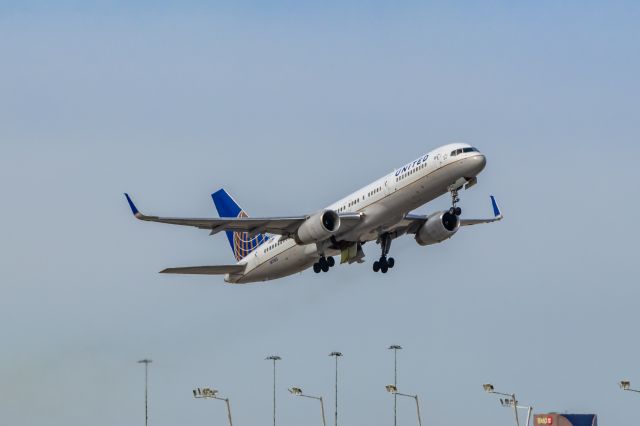 Boeing 757-200 (N17105) - A United Airlines 757-200 taking off from PHX on 2/3/23. Taken with a Canon R7 and Tamron 70-200 G2 lens.