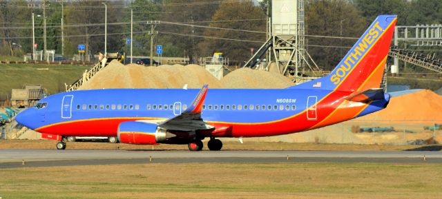 BOEING 737-300 (N608SW) - 3/9/17