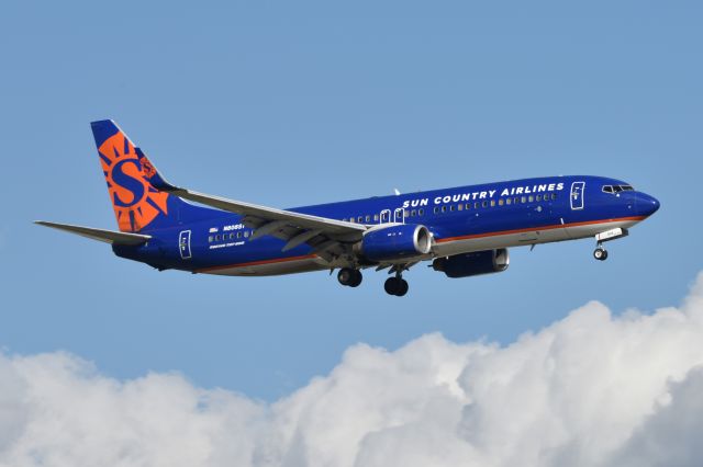 Boeing 737-800 (N808SY) - 06-23-24 23-R