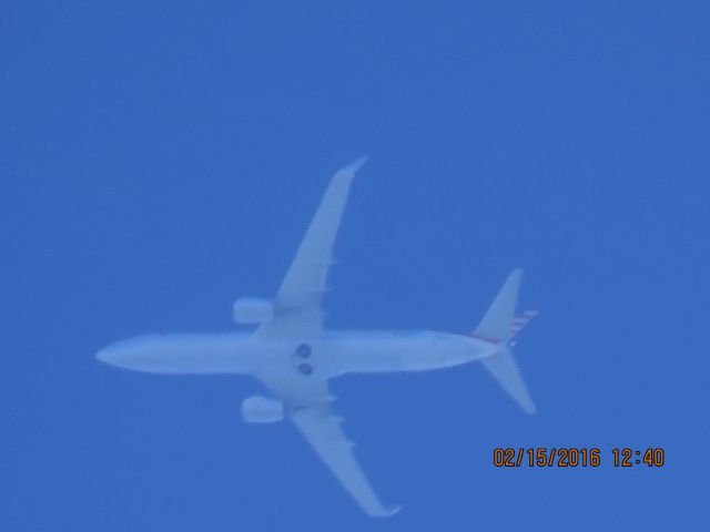 Boeing 737-800 (N989AN)