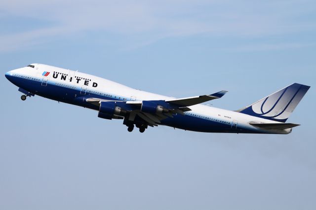 Boeing 747-400 (N178UA)