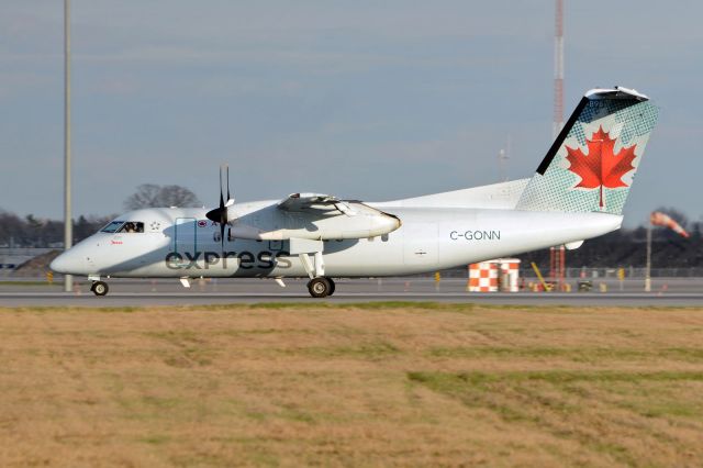 de Havilland Dash 8-100 (C-GONN)