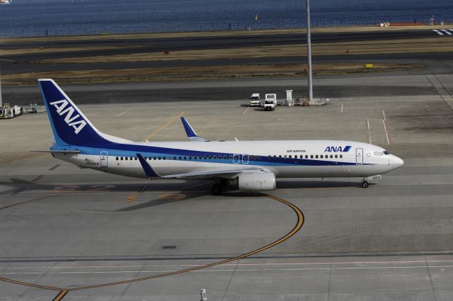 Boeing 737-800 (JA66AN) - Air Nippon Taxi at Haneda Intl Airport on 2012/01/12 "ANA c/s"