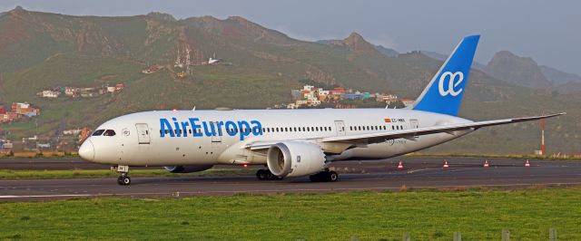 Boeing 787-8 (EC-MMX) - My trip toTenerife, Canary Islands , february 2022. Los Rodéos.Imminent take-off