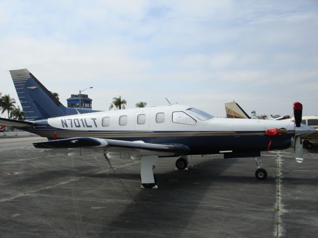 Socata TBM-700 (N701LT)