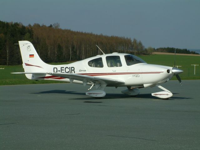 Cirrus SR-20 (D-ECIR)