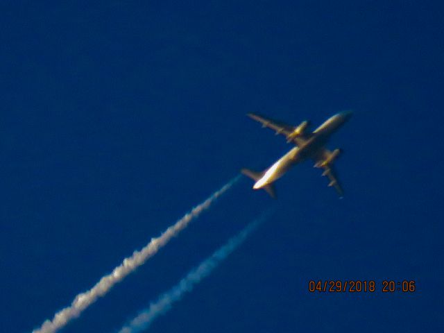 Airbus A319 (N808UA)