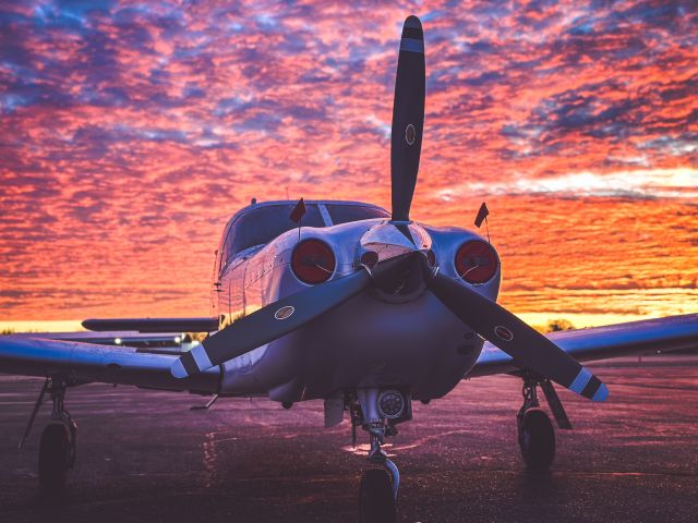 Piper Saratoga/Lance (N297MA)